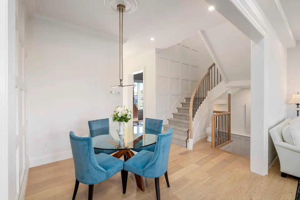 Dining room and staircase