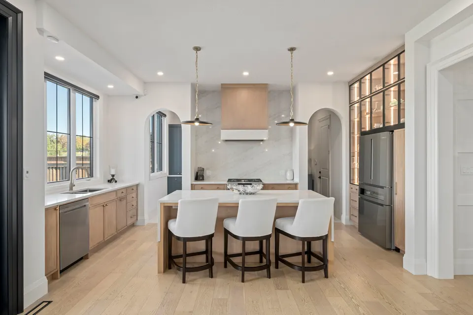 Kitchen range wall