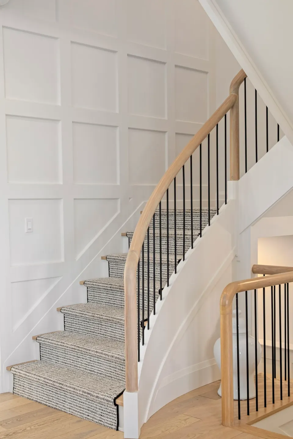 Staircase panelling detail